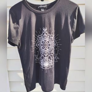 Street wear Society graphic tshirt black size medium
